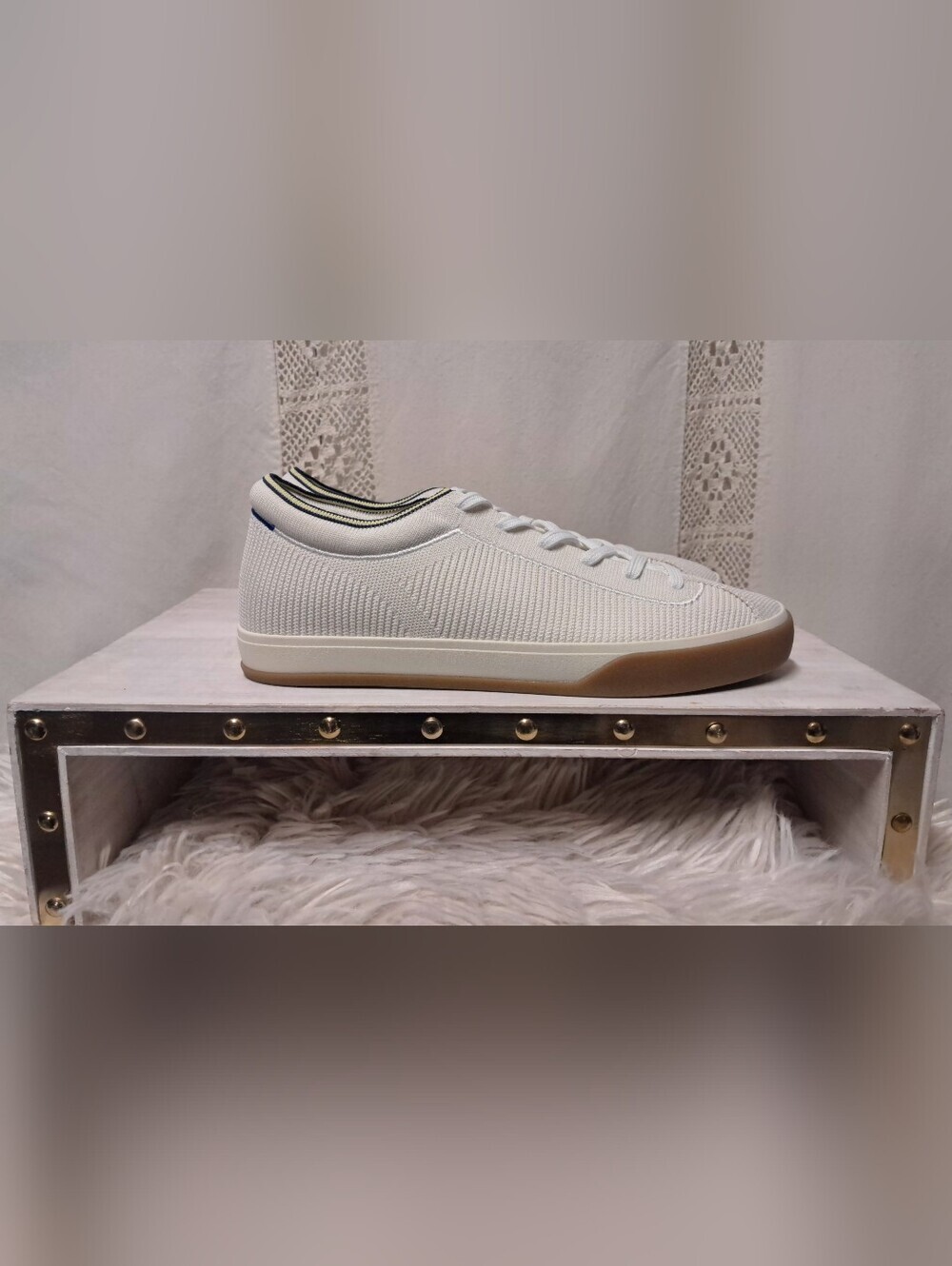 Rothy's Cream "The Lace Up" Knit Sneakers with Gum Sole Size 11 - Picture 5 of 6